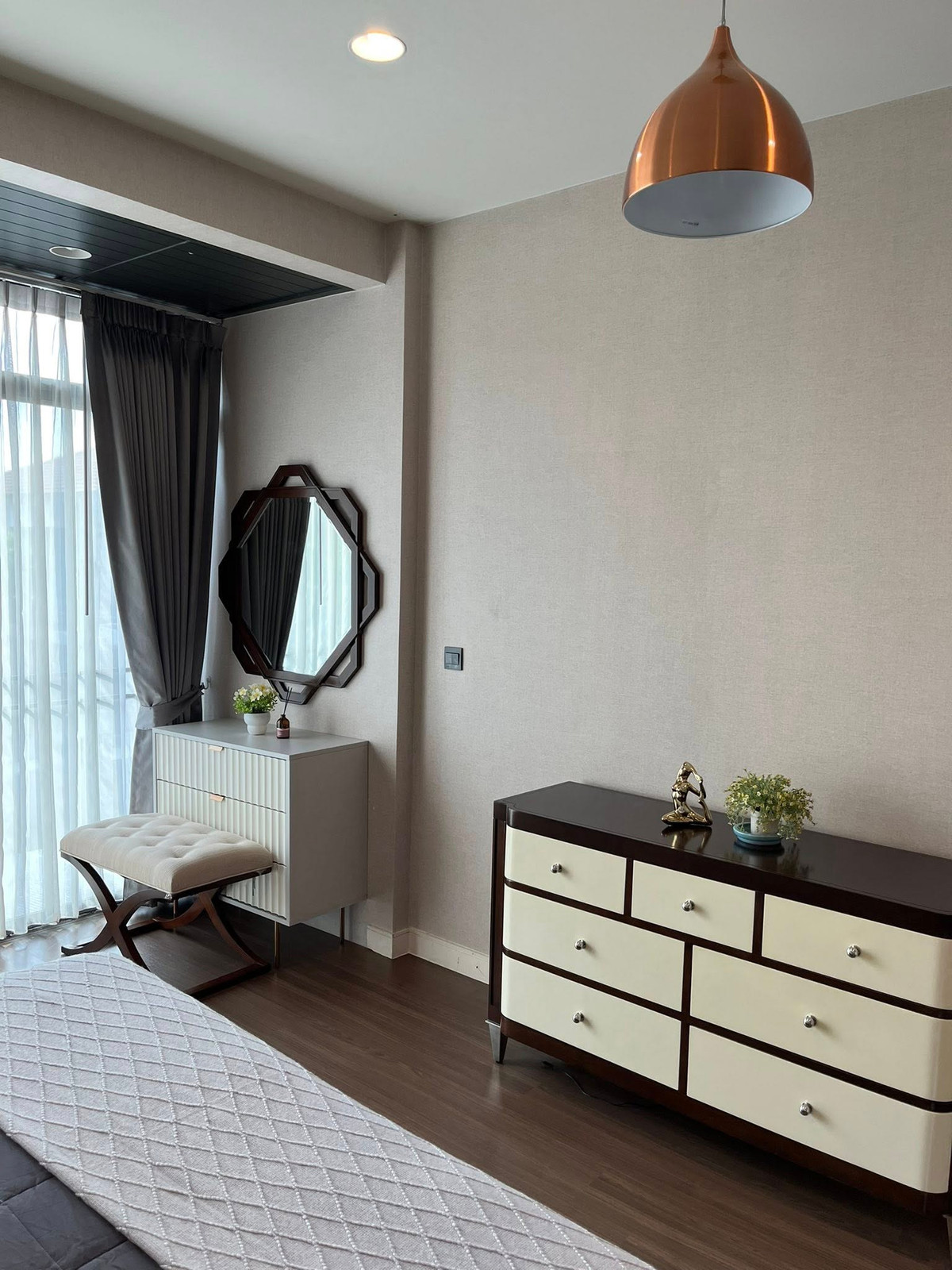 For RentHousePattanakan, Srinakarin : For rent Setthasiri Krungthep Kreetha