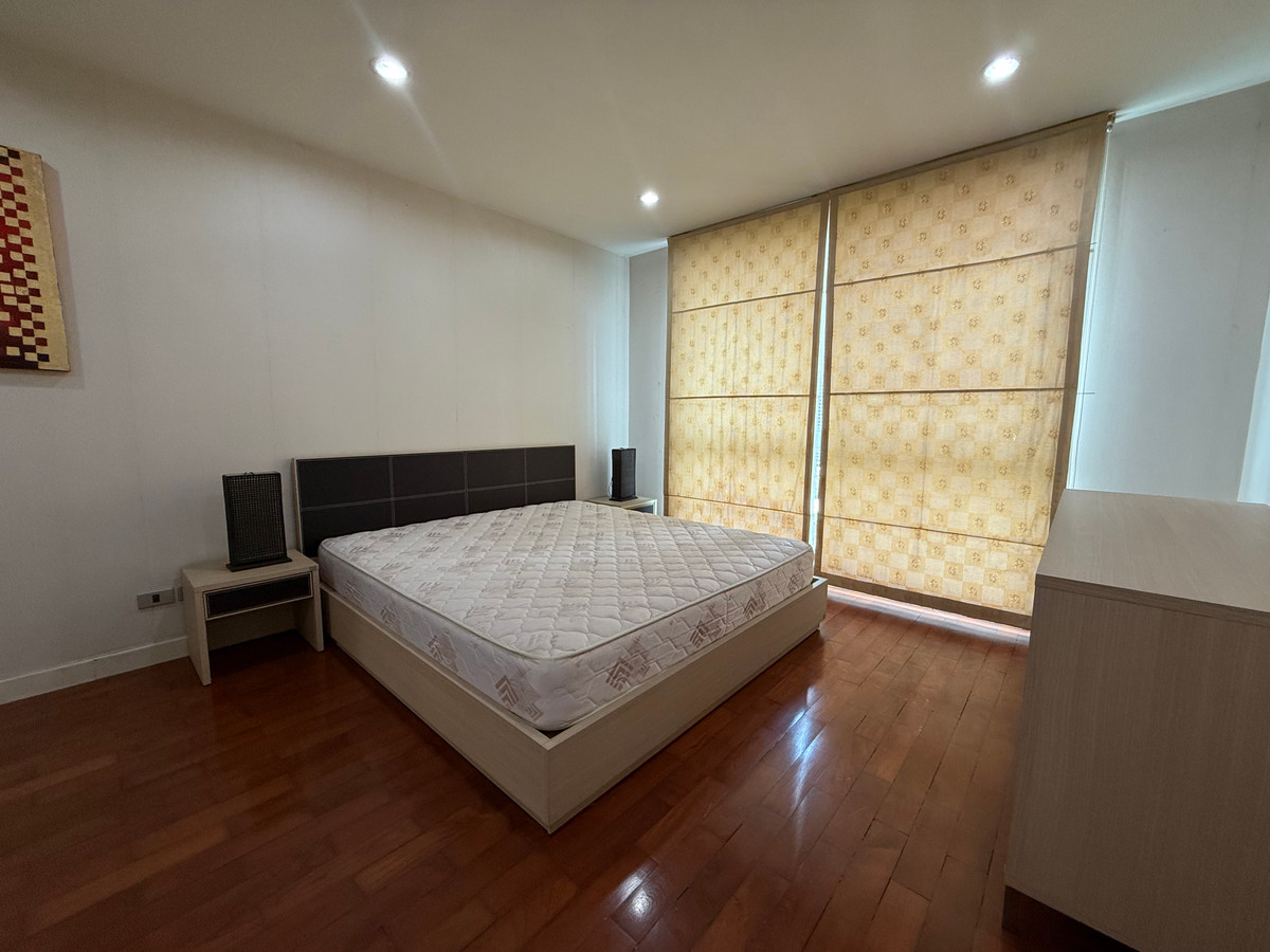 ขายคอนโดสีลม ศาลาแดง บางรัก : 🏠✨ บ้าน สิริ สีลม | ขายคอนโด 2 ห้องนอน (HBH-ST-157)