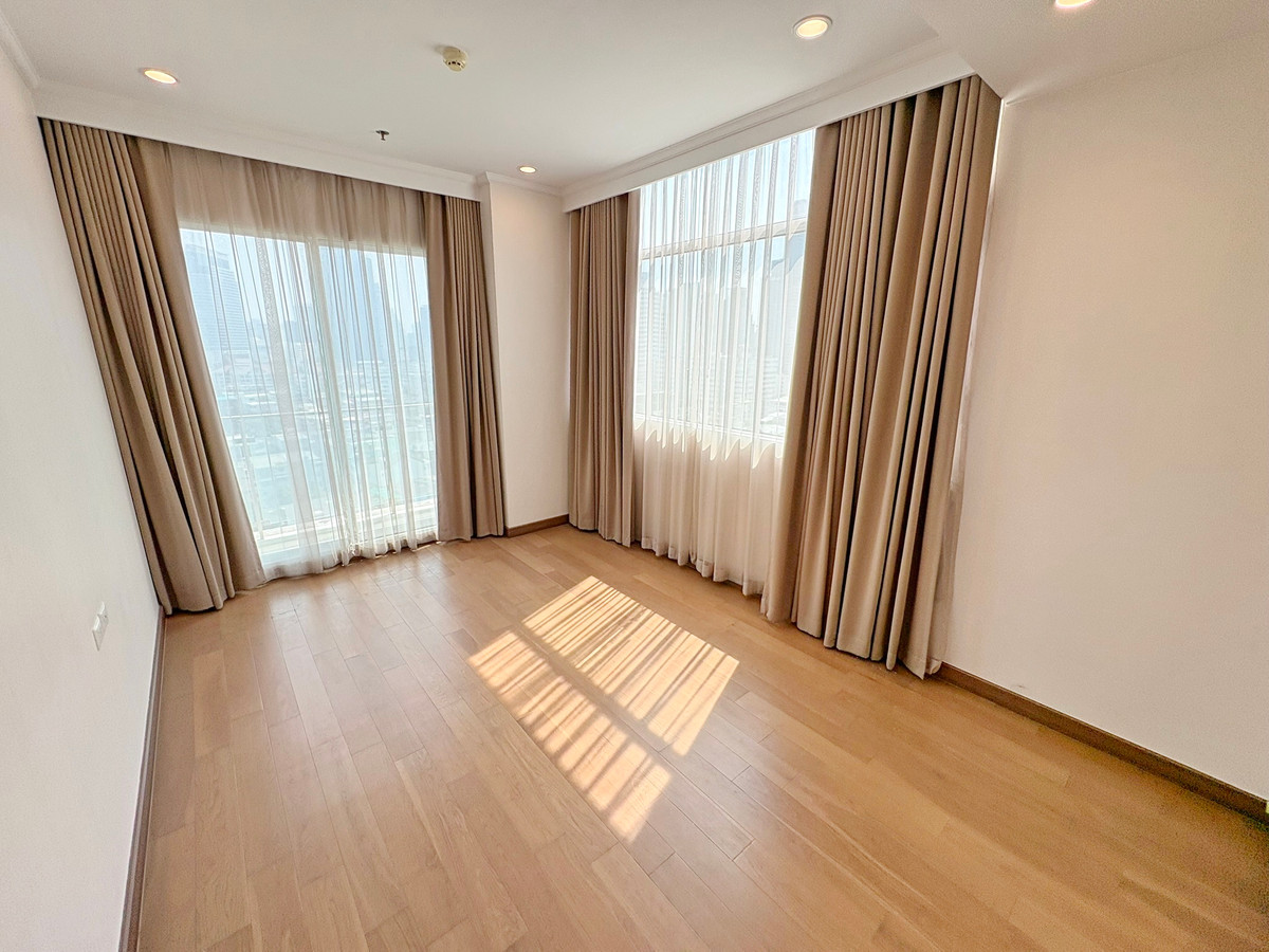 ขายคอนโดสีลม ศาลาแดง บางรัก : 9750♚ขาย 2 ห้องนอน♙ศุภาลัย เอลีท สุรวงศ์♜MRT สามย่าน∞099-5919653,065-9423251🜲Line@sureresidence