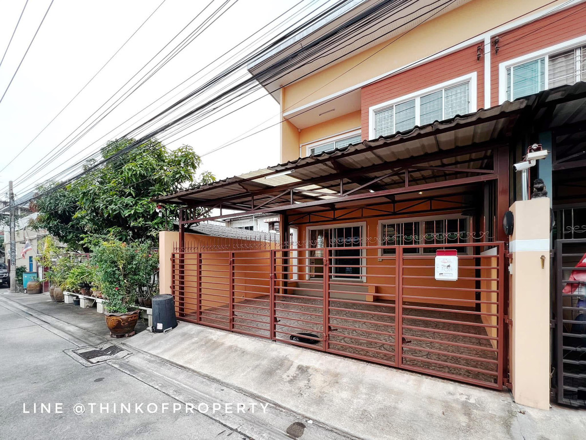 For RentTownhomeOnnut, Udomsuk : 🔥 Townhome For [ Rent ] - 2 storeys, [ 4 Beds, 2 Baths ] furnished. Tha Rua Housing. Close to Wachiratham Sathit School and many shopping malls. 