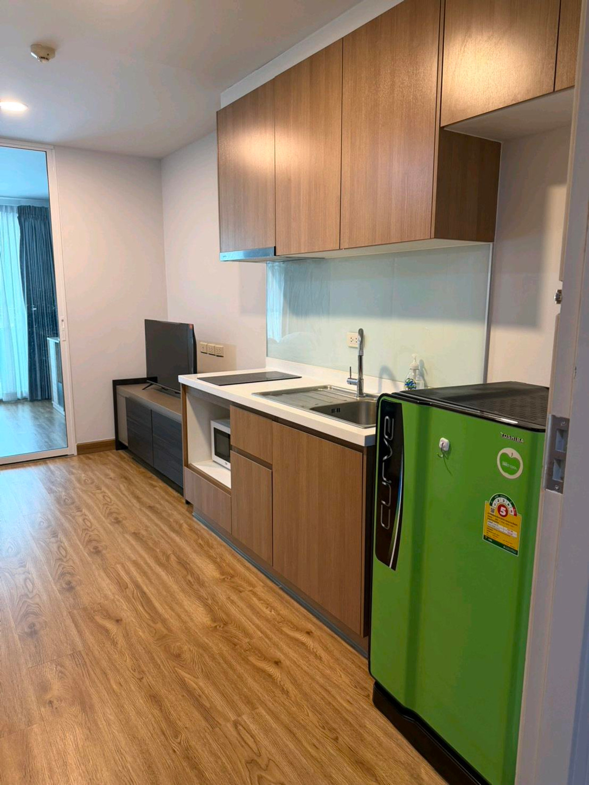 For RentCondoOnnut, Udomsuk : For rent / Condo for rent Le Crique Sukhumvit 64/2 📍8th floor, furniture + electrical appliances, complete, ready to move in, near BTS Punnawithi.