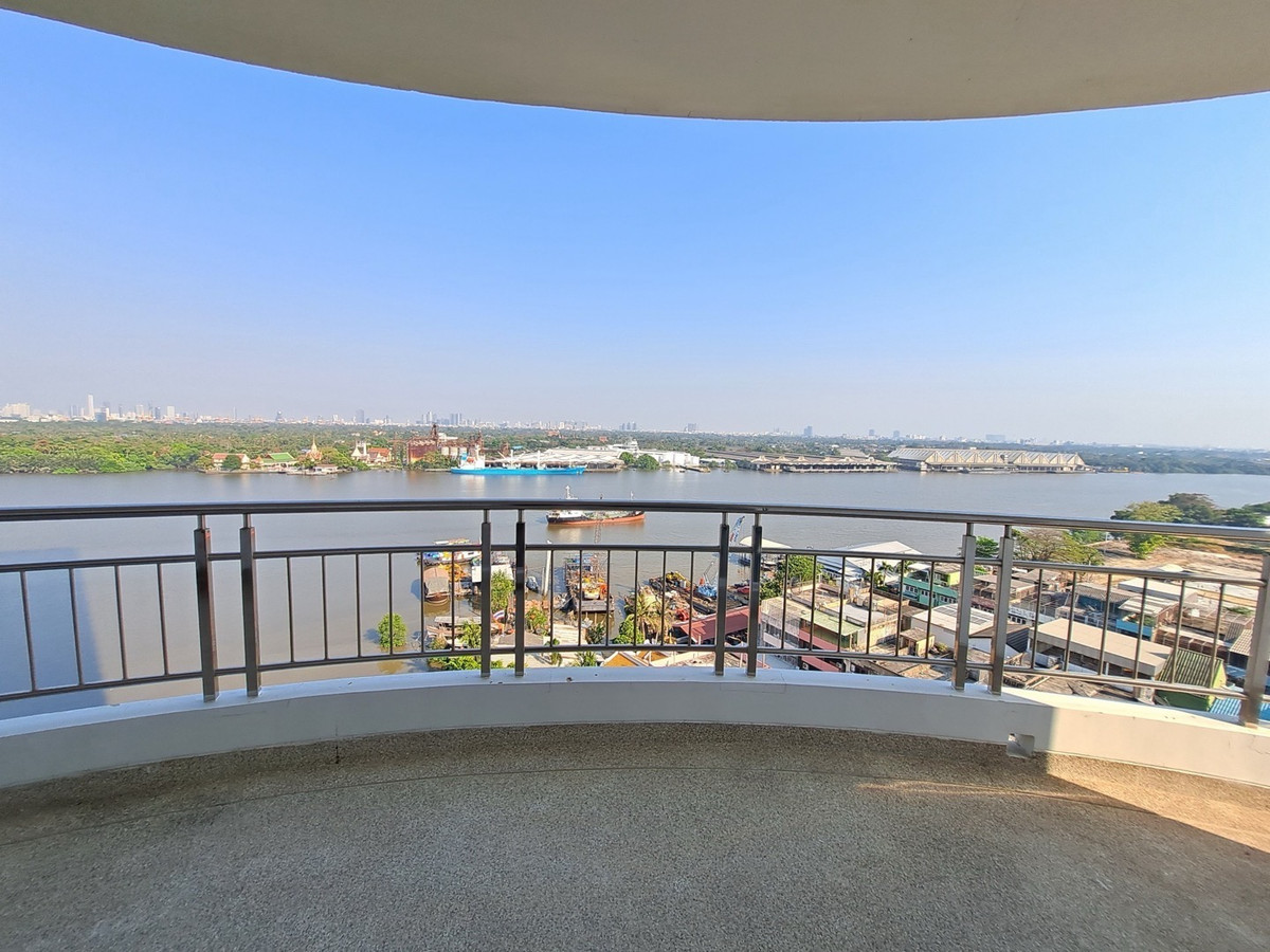 For RentCondoRama3 (Riverside),Satupadit : For rent, Condo Supalai Prima Riva, south side, Chao Phraya River view, 3 bedrooms, 3 Bedrooms / 5 Bathroom.