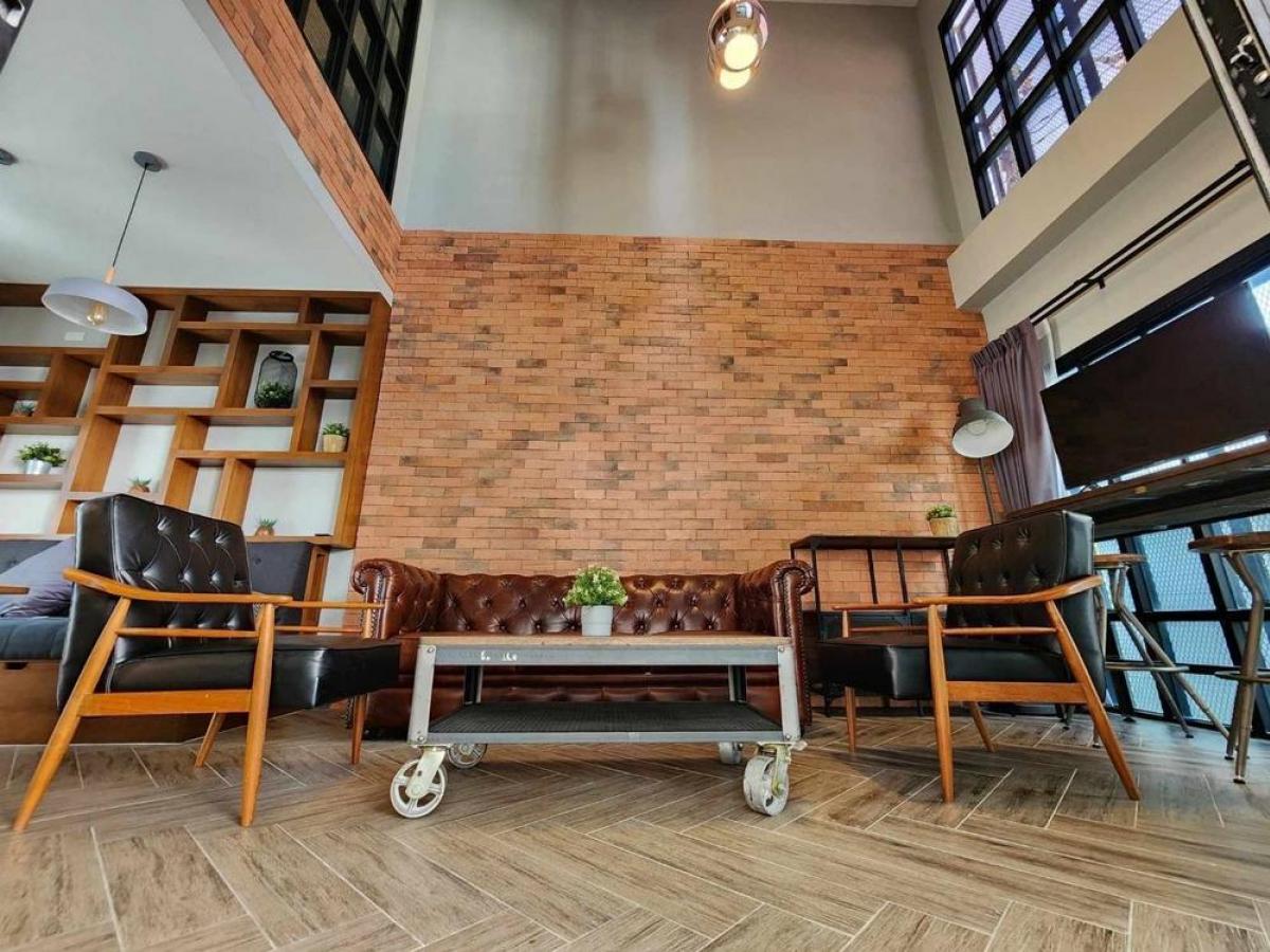 ขายสำนักงานสุขุมวิท อโศก ทองหล่อ : 28/02/2026, หรูหราบนทำเลทอง สุขุมวิท ใกล้ใจกลางเมือง 5 ห้องนอน พร้อมพื้นที่ทำงาน 
บ้านพร้อมที่ดิน 50 ตร.ว. ราคา 55 ล้าน ผ่อนสบายใจกลางอโศก-ทองหล่อ