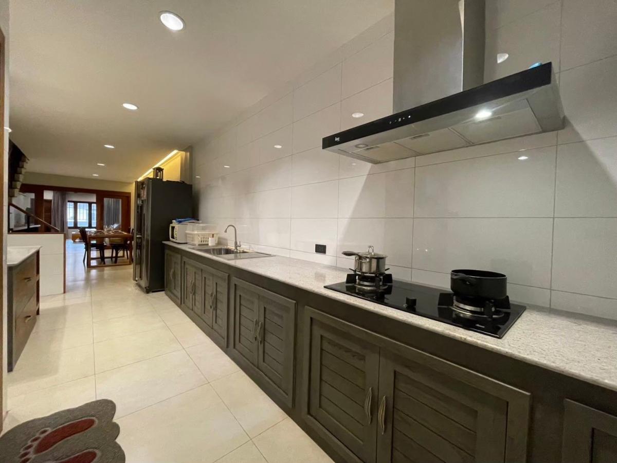 For RentShop HouseRama3 (Riverside),Satupadit : 12/02/2026, 4-story townhome for rent, Chong Nonsi area. Fully decorated and ready to move in 
Wide area 320 sq m., near Central Rama 3, only 45,000/month.