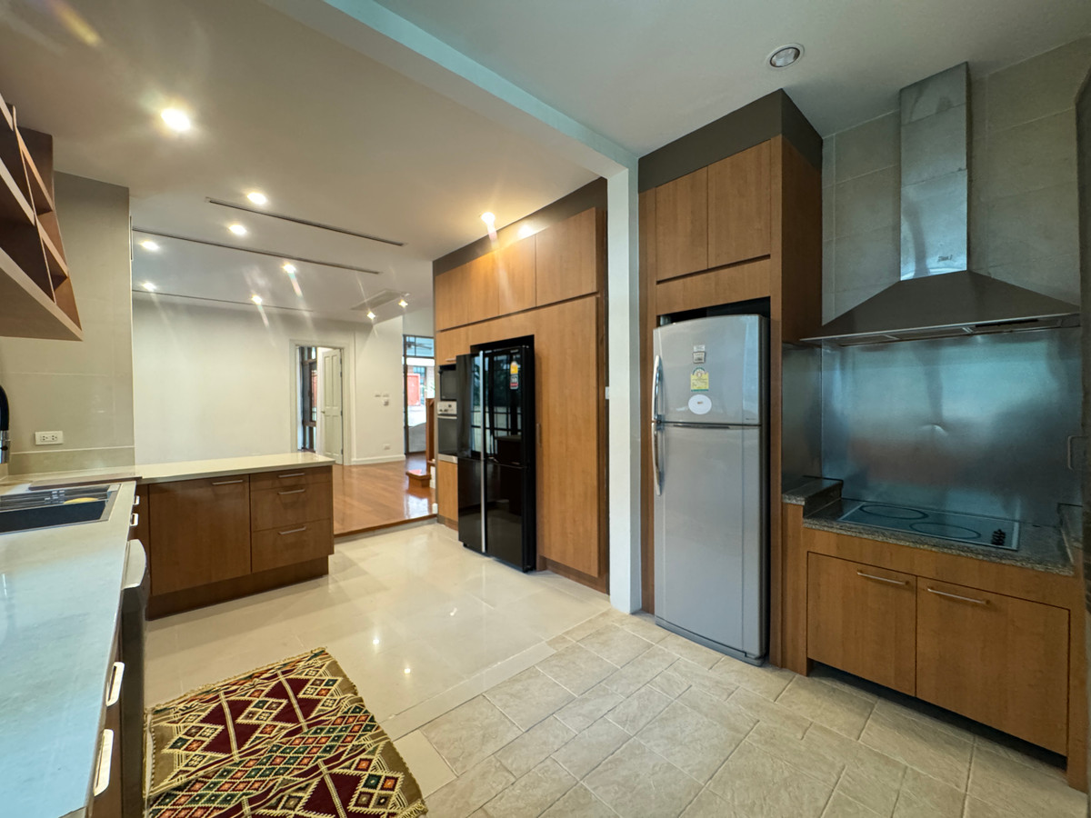 For RentHouseOnnut, Udomsuk : Single house for rent, BAAN SANSIRI SUKHUMVIT 67 project, near BTS Phra Khanong.