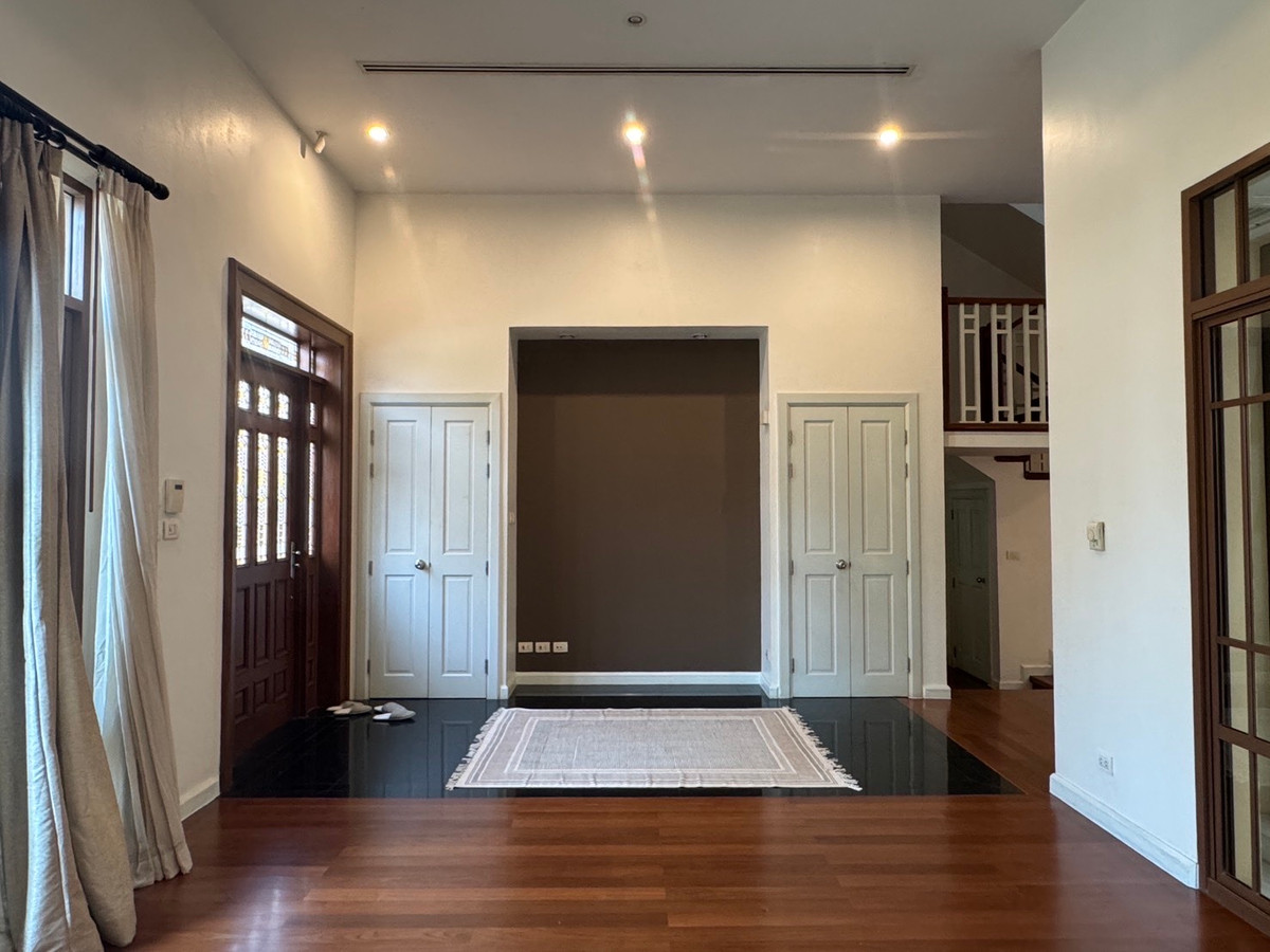 For RentHouseOnnut, Udomsuk : Single house for rent, BAAN SANSIRI SUKHUMVIT 67 project, near BTS Phra Khanong.