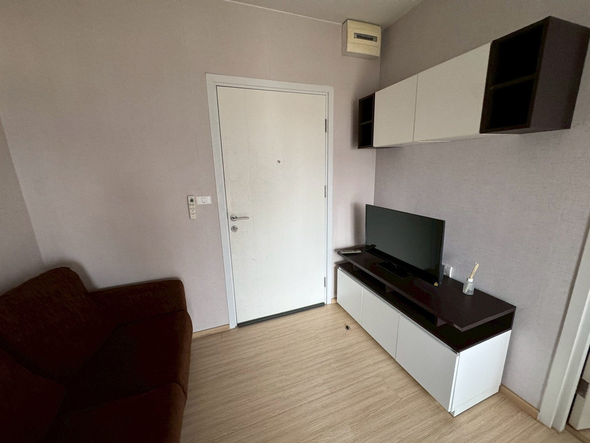 ให้เช่าคอนโดปิ่นเกล้า จรัญสนิทวงศ์ : 🏗️ ห้องฟังก์ชันครบ ปลอดภัย วิวเมืองชั้น 14 พลัม คอนโด ปิ่นเกล้า สเตชั่น