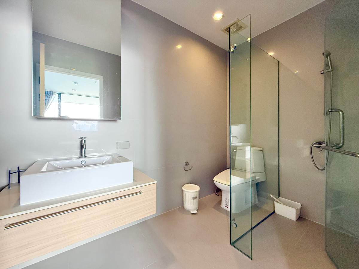 ให้เช่าคอนโดลาดพร้าว เซ็นทรัลลาดพร้าว : 🚀 The issara Ladprao - 77ตรม. 2นอน2น้ำ ทิศใต้ ให้เช่า 092-545-6151 (ทีม)