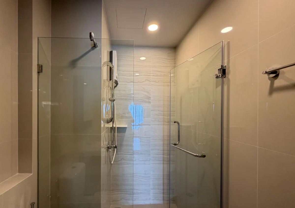 For RentCondoOnnut, Udomsuk : Aspire Onnut Station 2 Bed 2 Bath 53 sq.m. Please add LINE ID @806qphgn o8415o5483