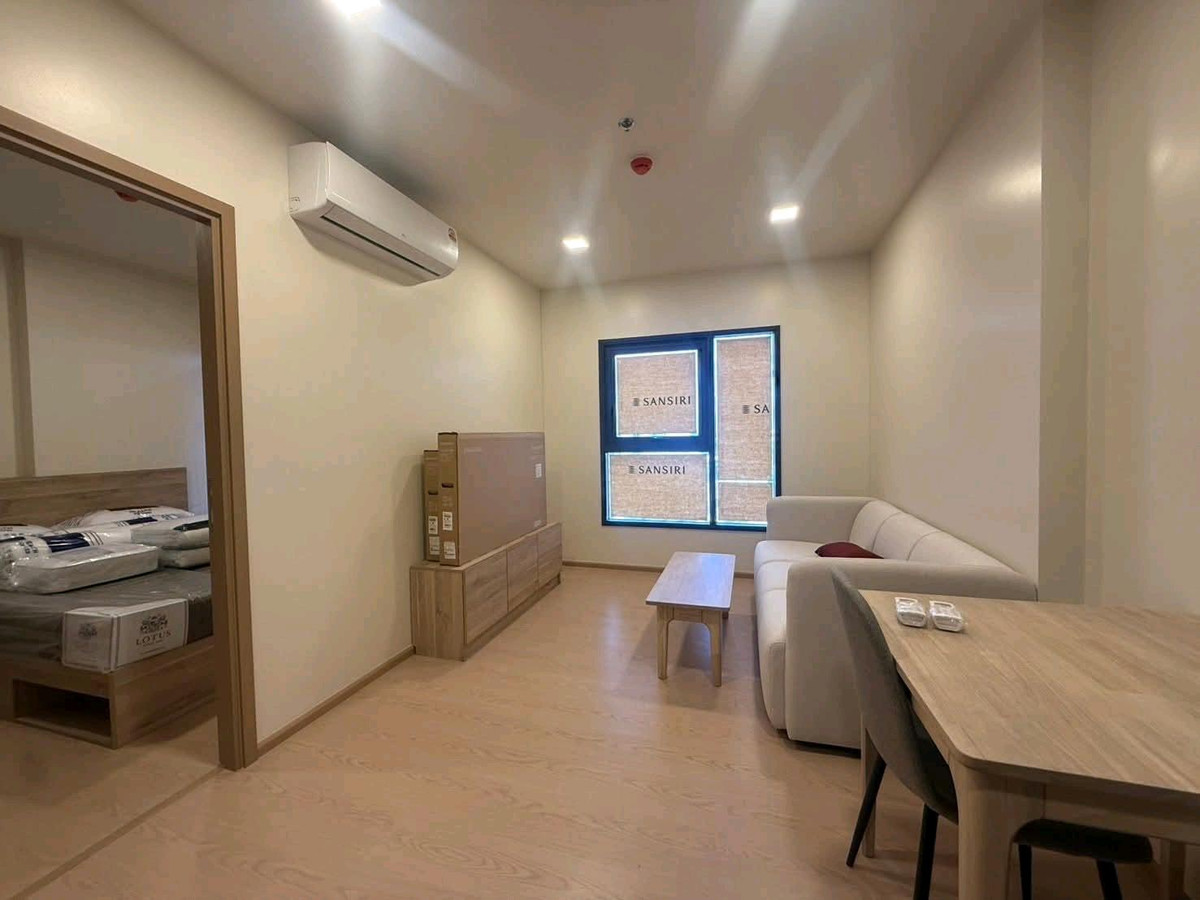 ให้เช่าคอนโดพระราม 9 เพชรบุรีตัดใหม่ RCA : ให้เช่า ปล่อยเช่า The base urban rama9  (ห้องใหม่)