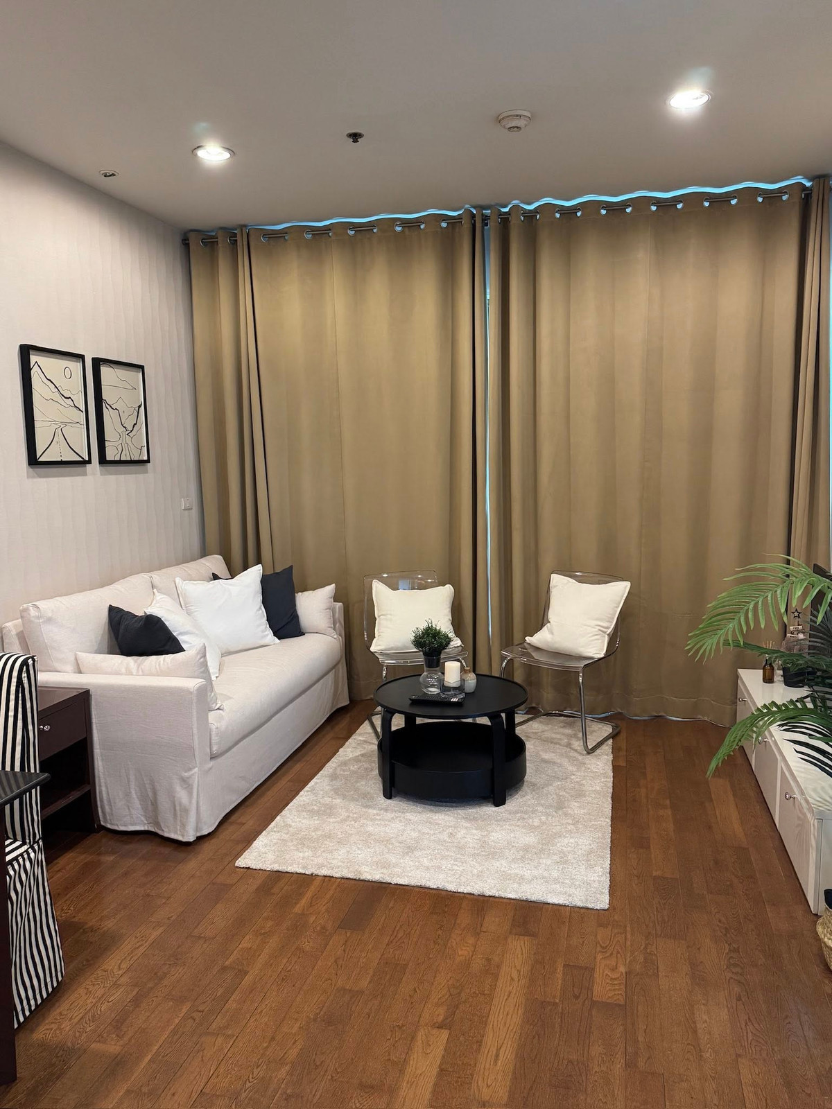 คอนโดวิทยุ ชิดลม หลังสวน : ✨ขาย/ให้เช่า  คอนโดย่านชิดลมที่ THE ADDRESS CHIDLOM เฟอร์นิเจอร์ครบ เดินเพียง 200 เมตรถึง BTS ชิดลม พร้อมเข้าอยู่