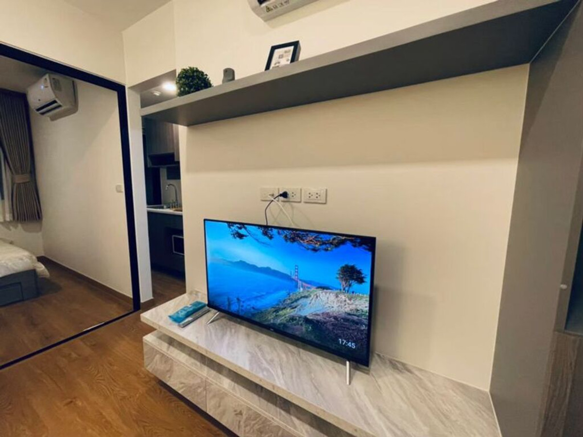 For RentCondoNawamin, Ramindra : For Rent Magnix Ramintra21 Unit 19/57 (Corner room)(400 Meter from MRT Pink Line Lat Pla Khao Station)