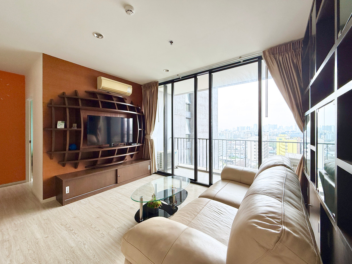 ให้เช่าคอนโดลาดพร้าว เซ็นทรัลลาดพร้าว : 🚀 The issara Ladprao - 77ตรม. 2นอน2น้ำ ทิศใต้ ให้เช่า 092-545-6151 (ทีม)