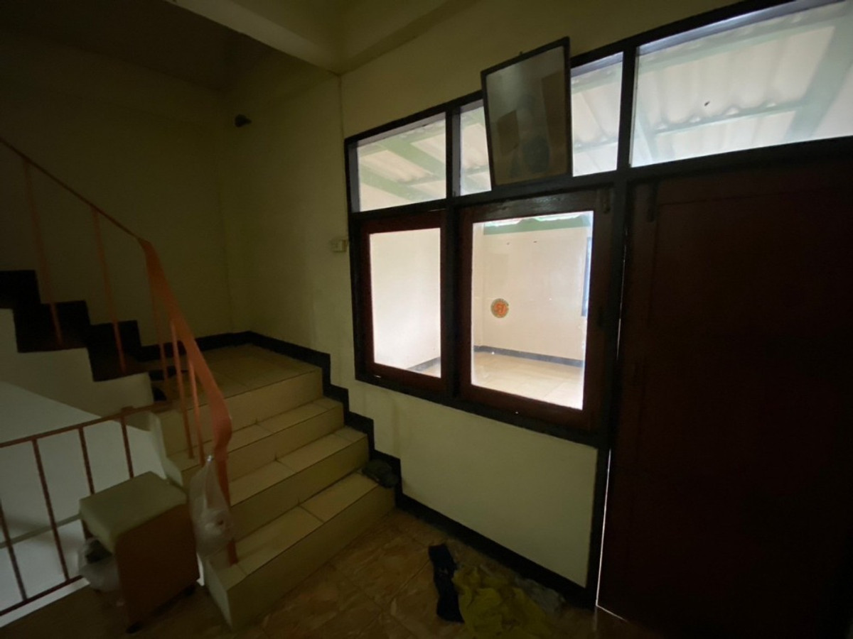 ขายอาคารพาณิชย์โชคชัย4 ลาดพร้าว71 : ✅ S-OFYJ112 ✅ Line : @p2nproperty