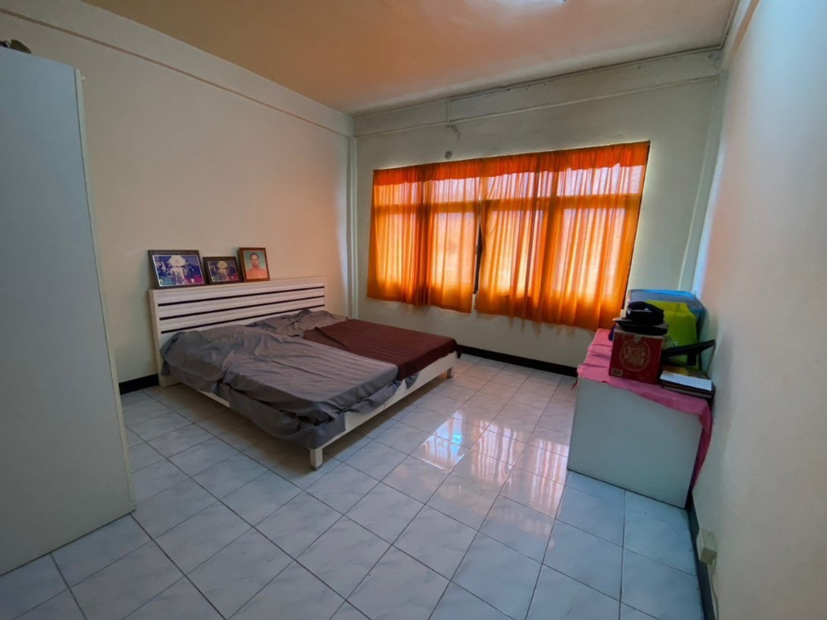 ขายอาคารพาณิชย์โชคชัย4 ลาดพร้าว71 : ✅ S-OFYJ112 ✅ Line : @p2nproperty