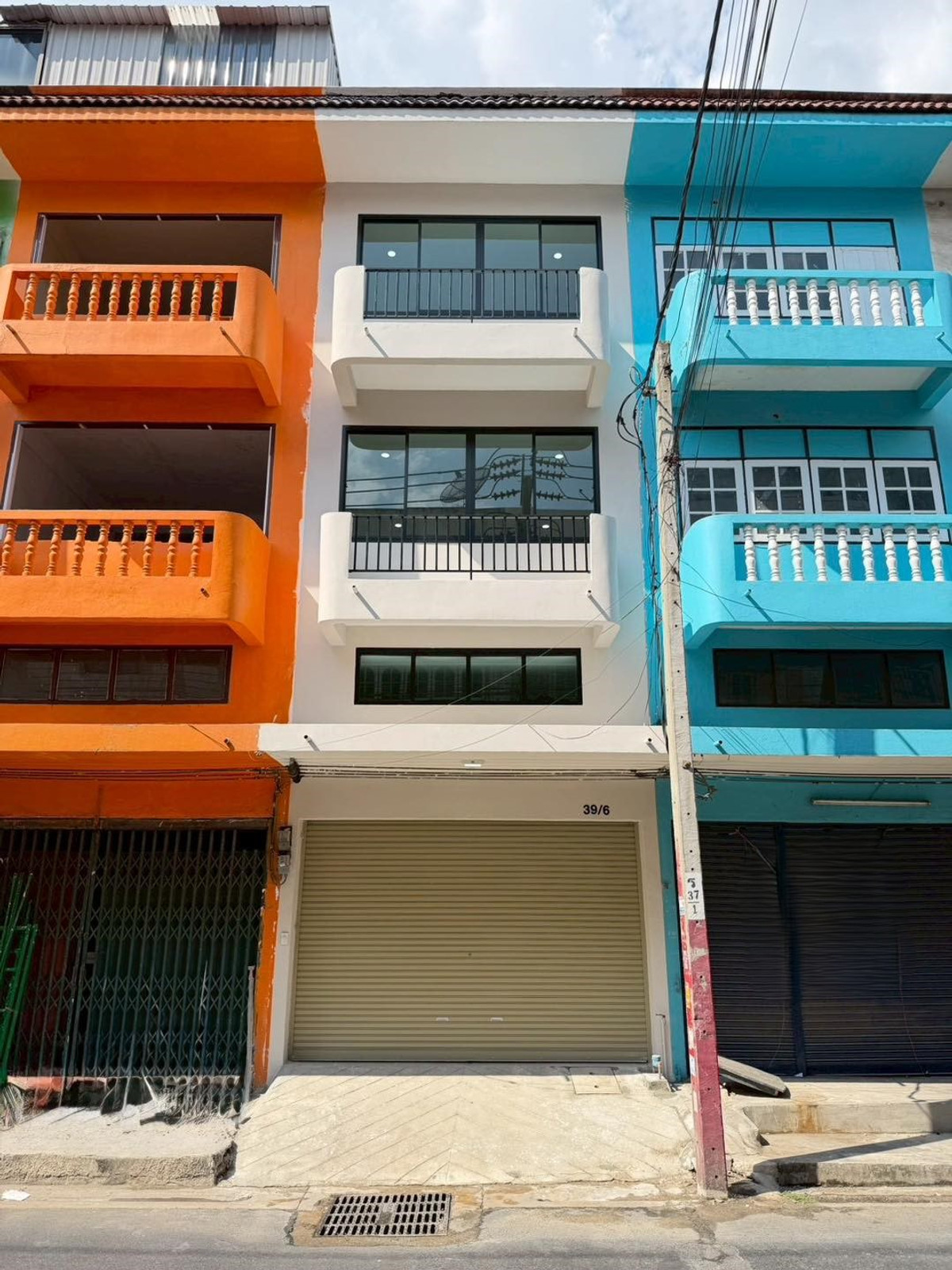 ขายอาคารพาณิชย์ราษฎร์บูรณะ สุขสวัสดิ์ : ขายอาคาร 3.5 ชั้น สุขสวัสดิ์ 78 (ซอยวัดชังเรือง)