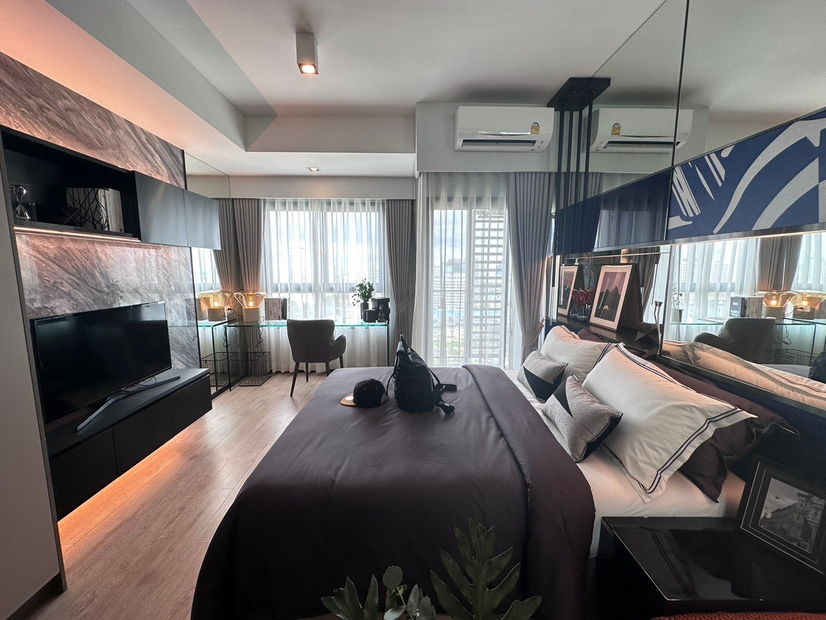 ขายคอนโดพระราม 9 เพชรบุรีตัดใหม่ RCA : ปรับลดราคา Ideo Rama9-Asoke✨1 ห้องนอน 32 ตร.ม. ชั้นสูง เพียง 4.59 MB  ติดต่อ 095 426 4563 (บอส)