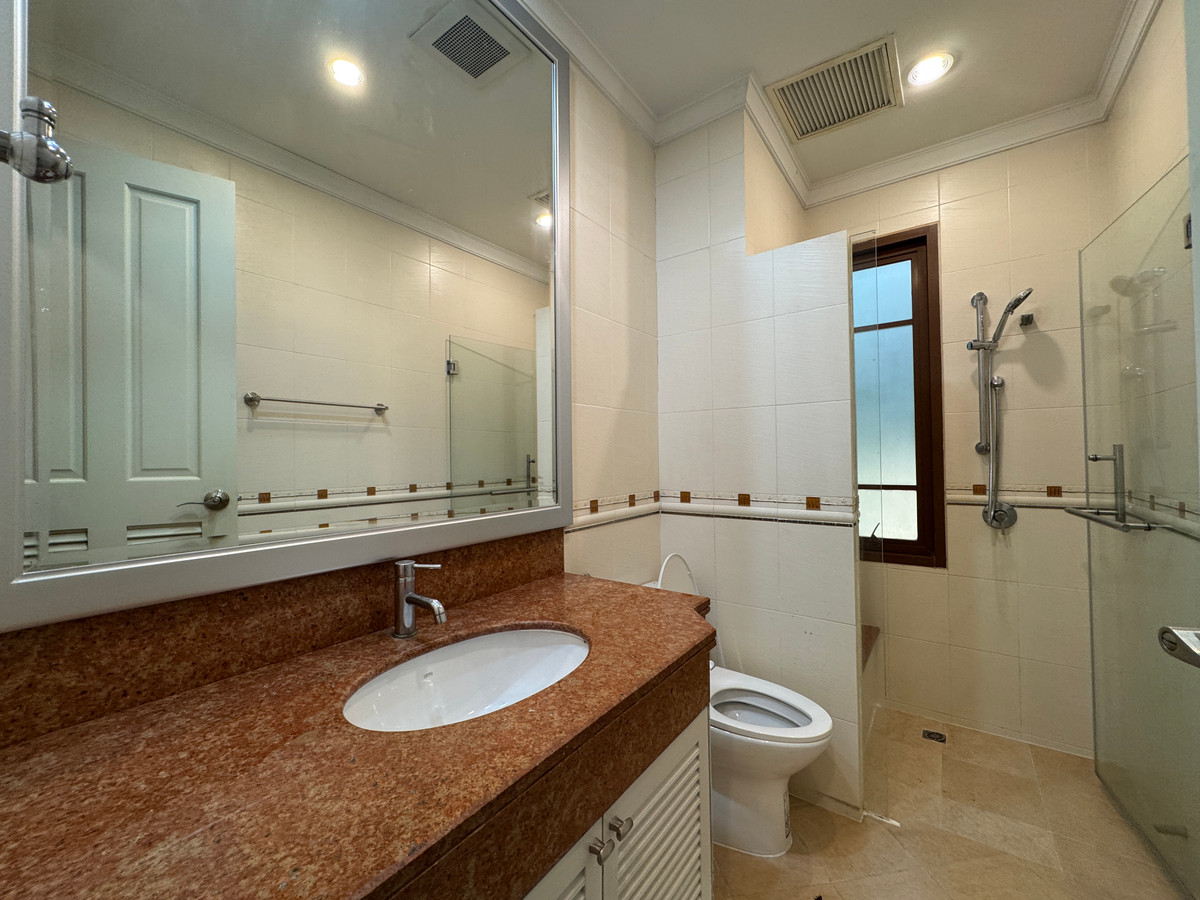 For RentHouseOnnut, Udomsuk : Single house for rent, BAAN SANSIRI SUKHUMVIT 67 project, near BTS Phra Khanong.