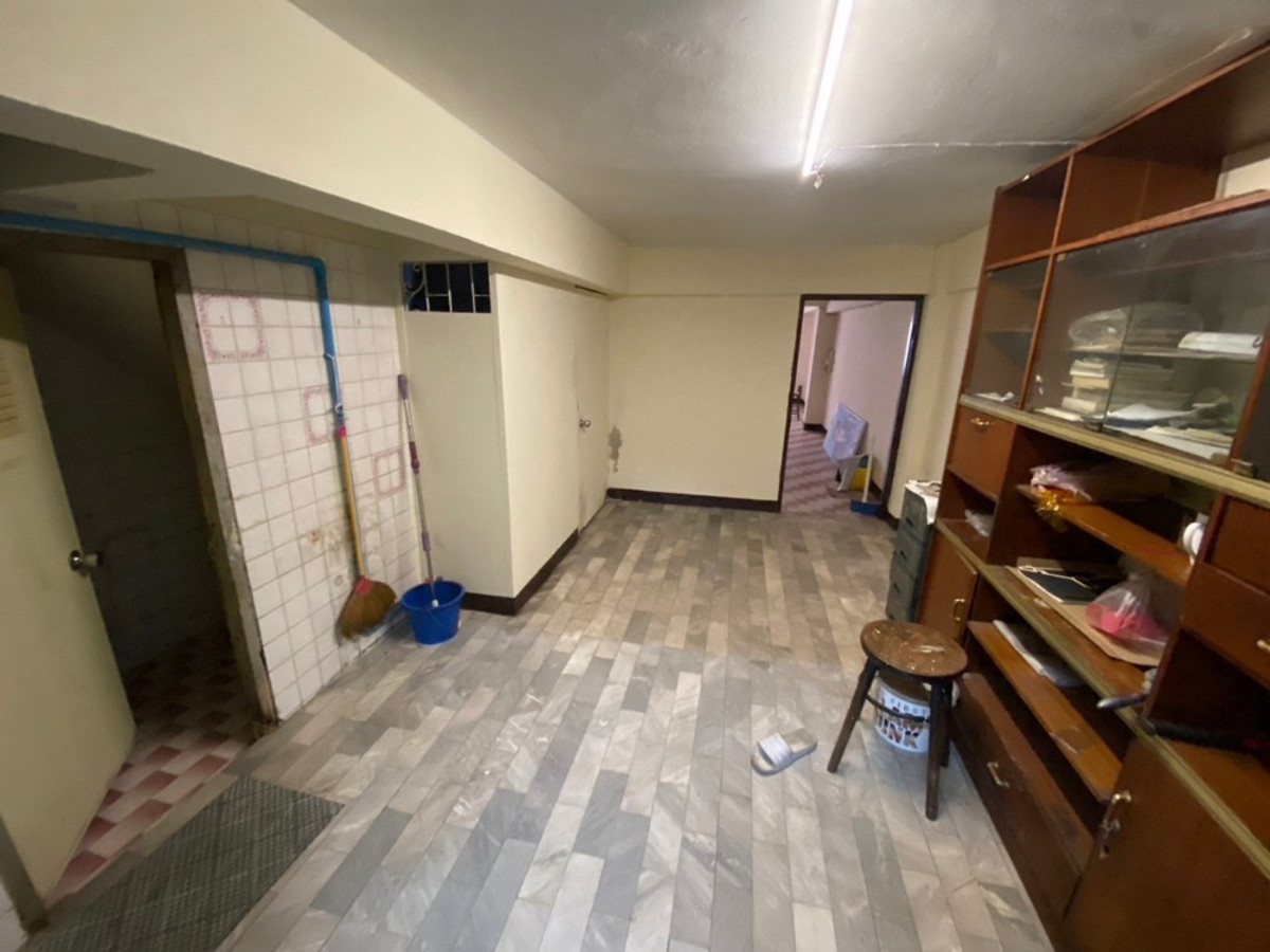 ขายอาคารพาณิชย์โชคชัย4 ลาดพร้าว71 : ✅ S-OFYJ112 ✅ Line : @p2nproperty