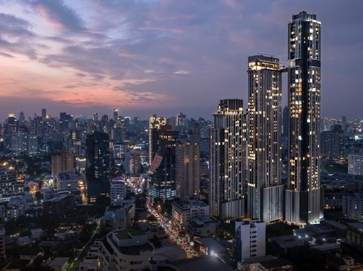 For SaleCondoSukhumvit, Asoke, Thonglor : 📍Last room in the heart of Thonglor | Rare Luxury Unit, down payment dropped! 3 bedrooms, 3 bathrooms, last room 🔥 very hard to find, ready to reserve with additional special discounts 🔥
🌟 Final Unit in Thonglor! 3BR 3BA 🏙️ Rare & Last Chance!