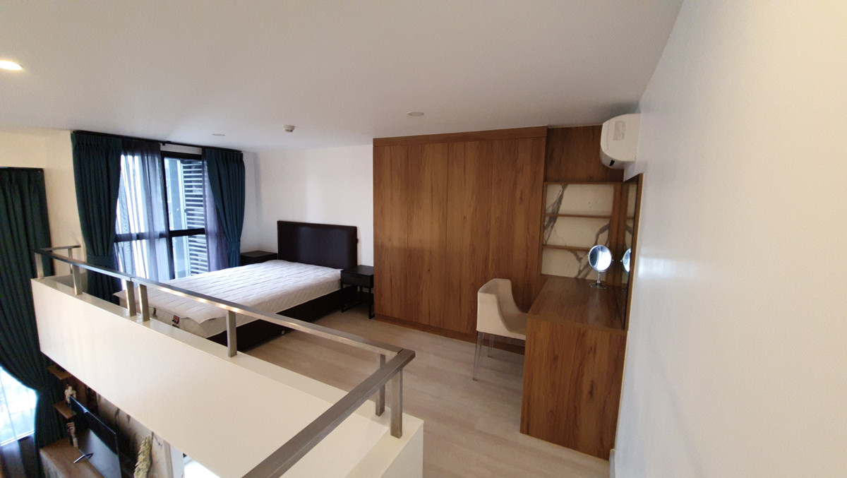 For RentCondoSathorn, Narathiwat : For rent: Knightbridge Prime Sathorn, newly renovated room, 25th floor, beautifully decorated, very good view.