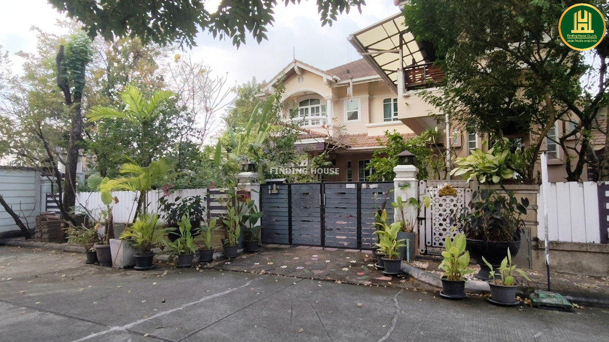 For SaleHouseOnnut, Udomsuk : Single house for sale, Pattra Wongwaen-On Nut, corner house, 133 sq m, wide area, 5 bedrooms, with guest house, near the expressway.
