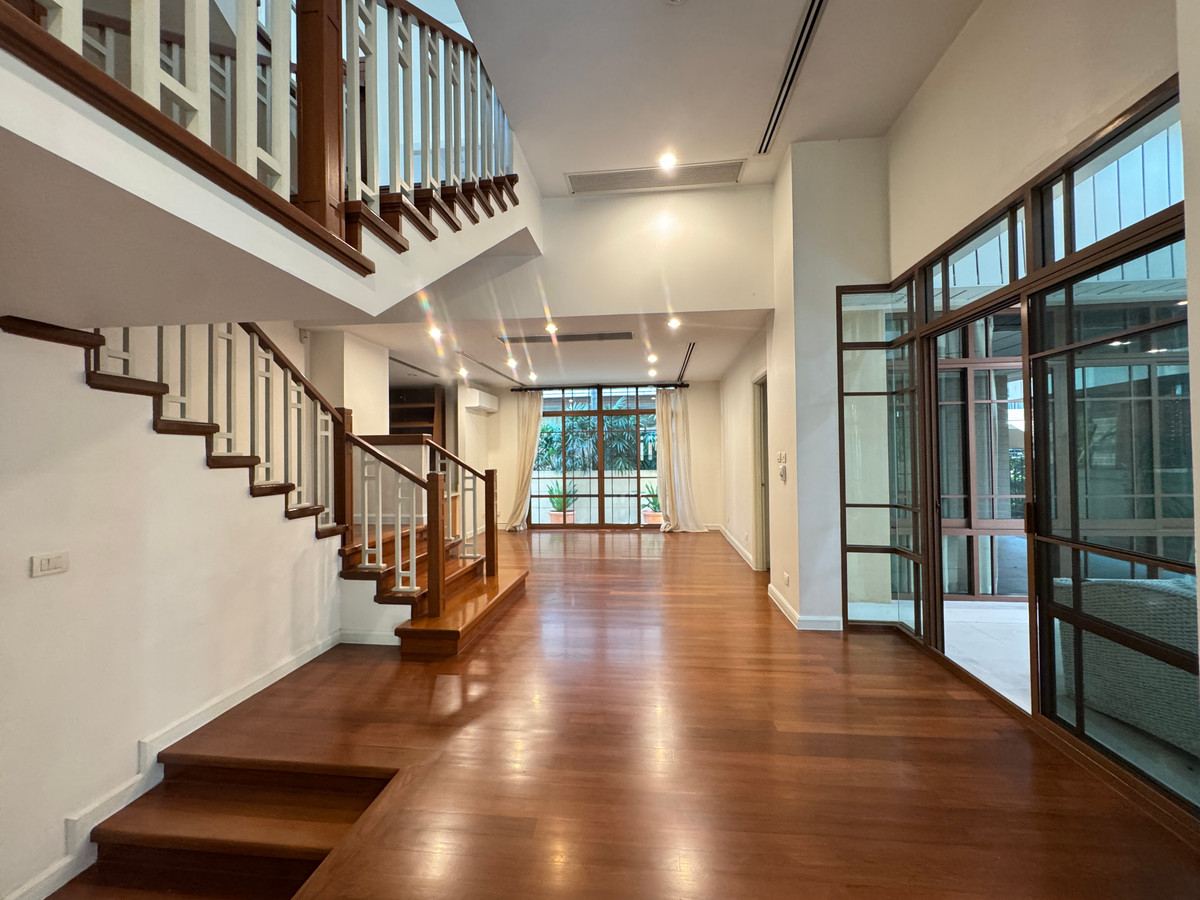 For RentHouseOnnut, Udomsuk : Single house for rent, BAAN SANSIRI SUKHUMVIT 67 project, near BTS Phra Khanong.