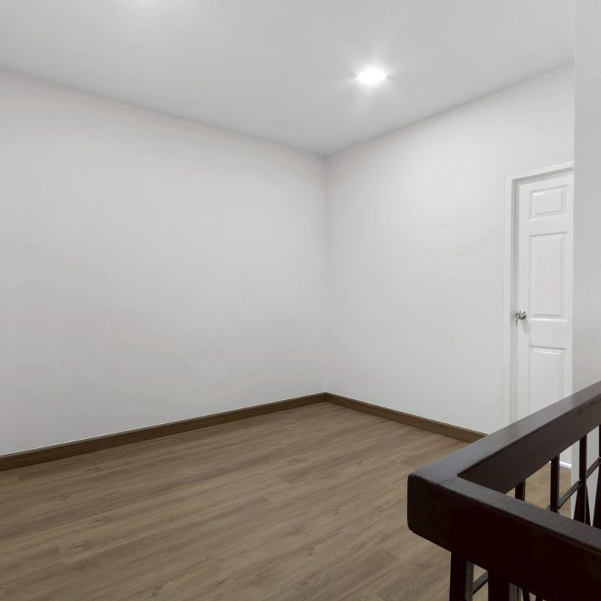 ขายทาวน์โฮมวิภาวดี ดอนเมือง หลักสี่ : 📌 Sale!!! 🏡 ทาวน์เฮ้าส์ หมู่บ้านกัญจน์เพชร (รีโนเวทใหม่ พร้อมหิ้วกระเป๋าเข้าอยู่  )📌