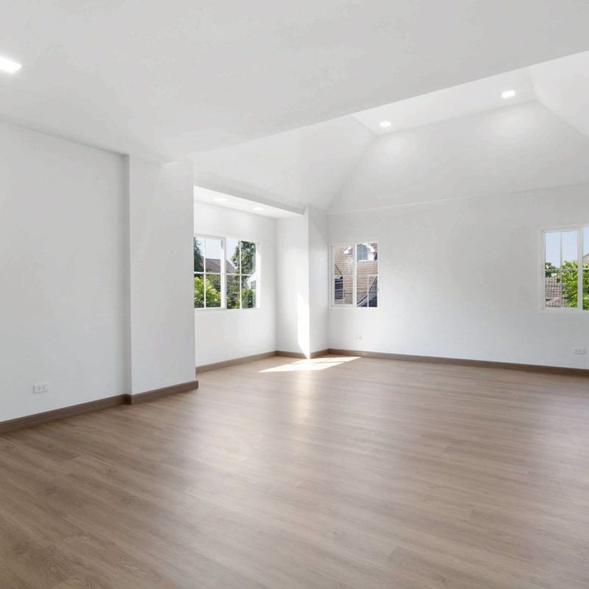 For SaleHousePhutthamonthon, Salaya : 📌 Sale!!! 🏡 Single town, British Park Thawi Watthana (English style, clean area, size 110 sq m.💕💕💕)📌