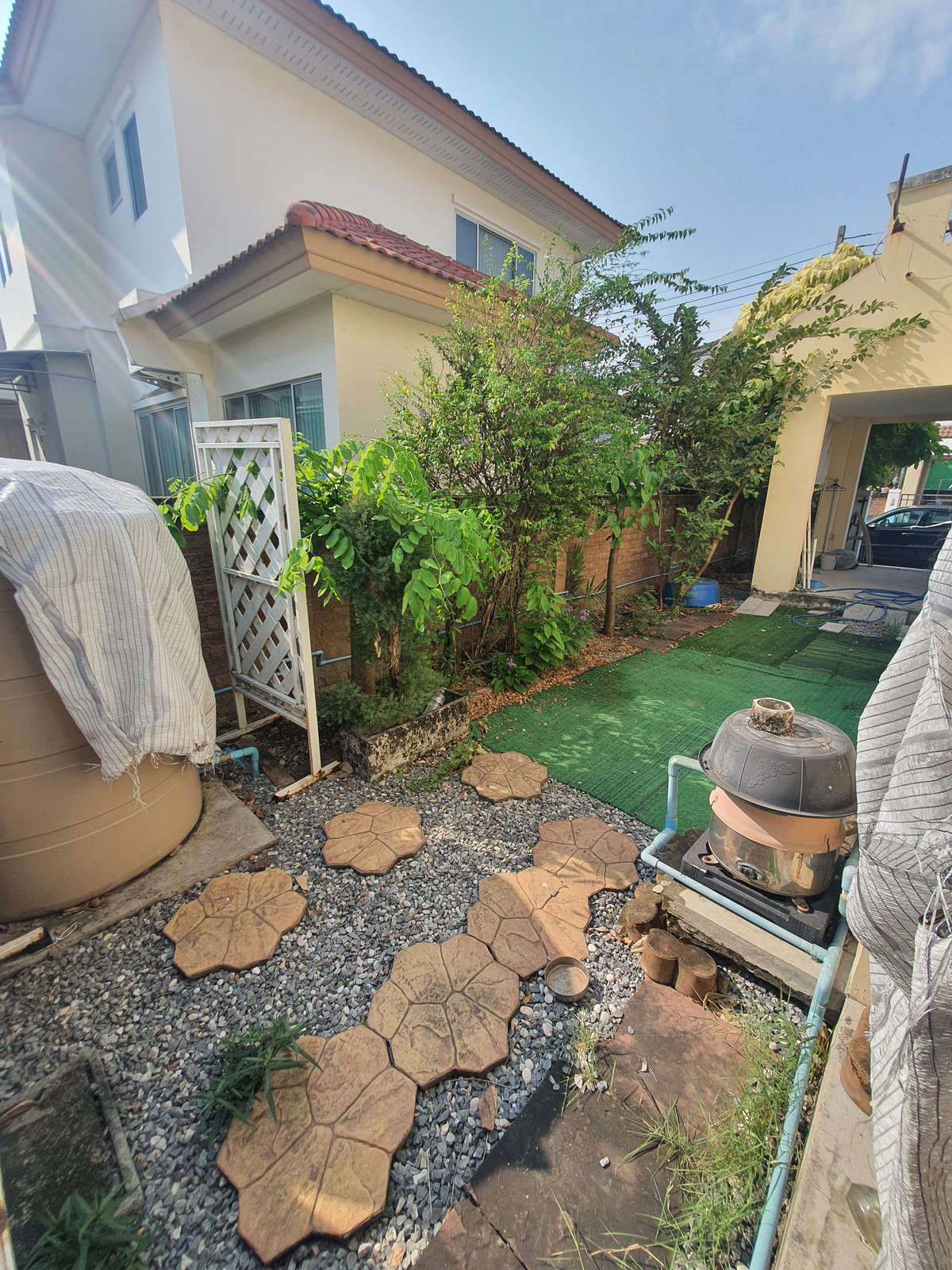 ขายบ้านมหาชัย สมุทรสาคร : บ้านหรู The Grand Rama 2 โซน NEO คลับเฮ้าส์ระดับรีสอร์ท ทะเลสาบ 3 ไร่  ถนนเมน 30 ม. ระบบ Double Security ครบทุกฟังก์ชัน พร้อมอยู่ทันที