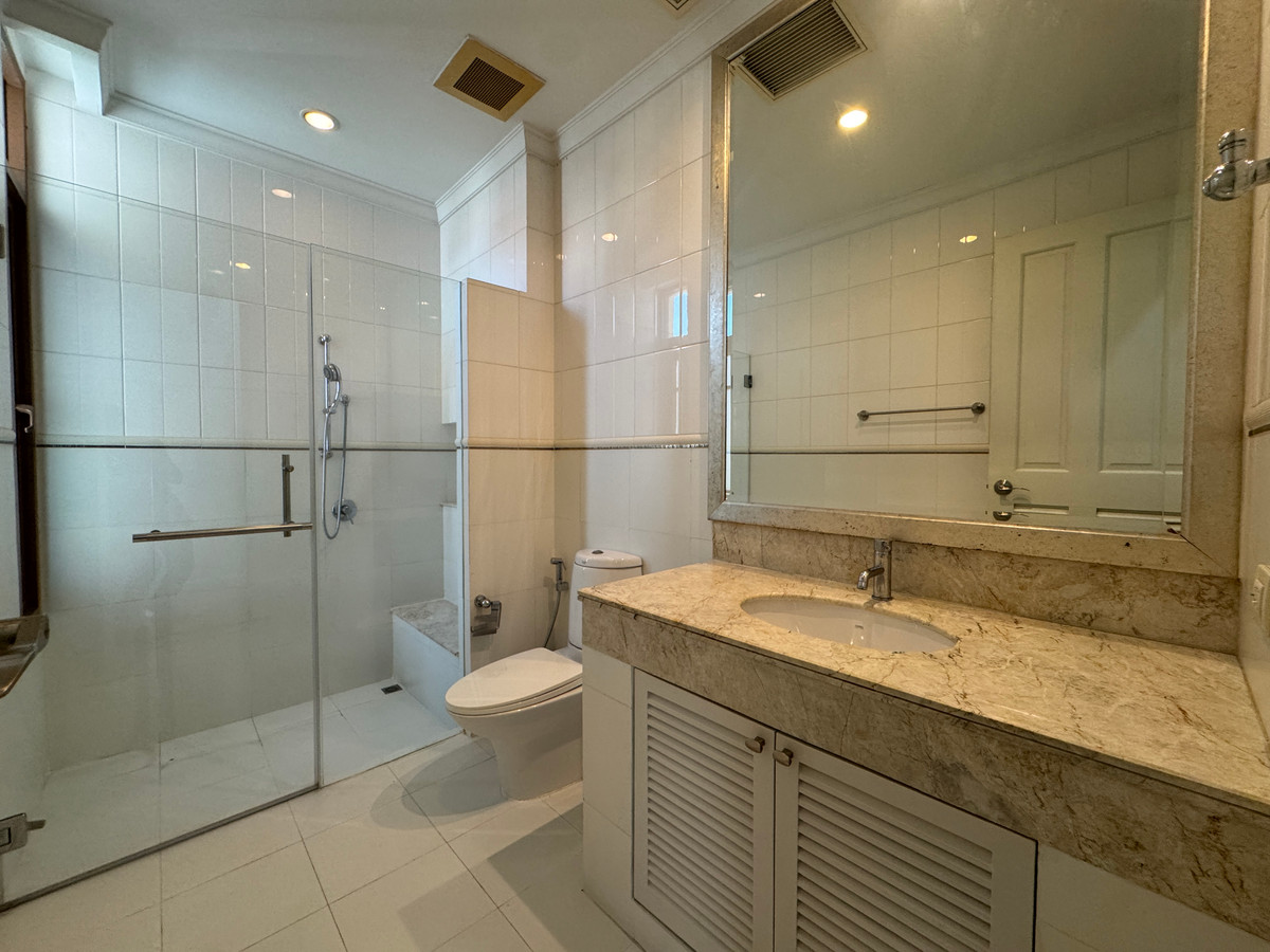 For RentHouseOnnut, Udomsuk : Single house for rent, BAAN SANSIRI SUKHUMVIT 67 project, near BTS Phra Khanong.