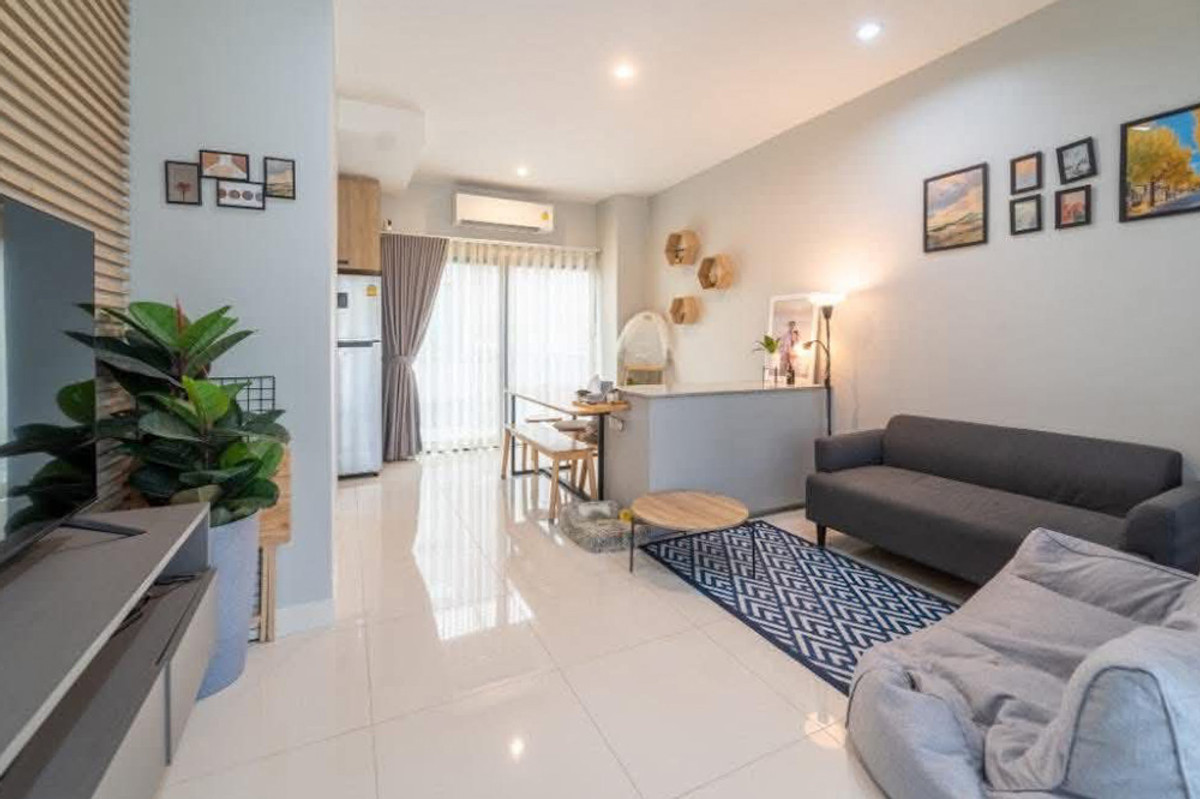 ทาวน์โฮมมีนบุรี-ร่มเกล้า : ทาวน์โฮม 3 ชั้น ใกล้โรงเรียนนานาชาติเวลลิงตัน สนามบินสุวรรณภูมิ 🛫