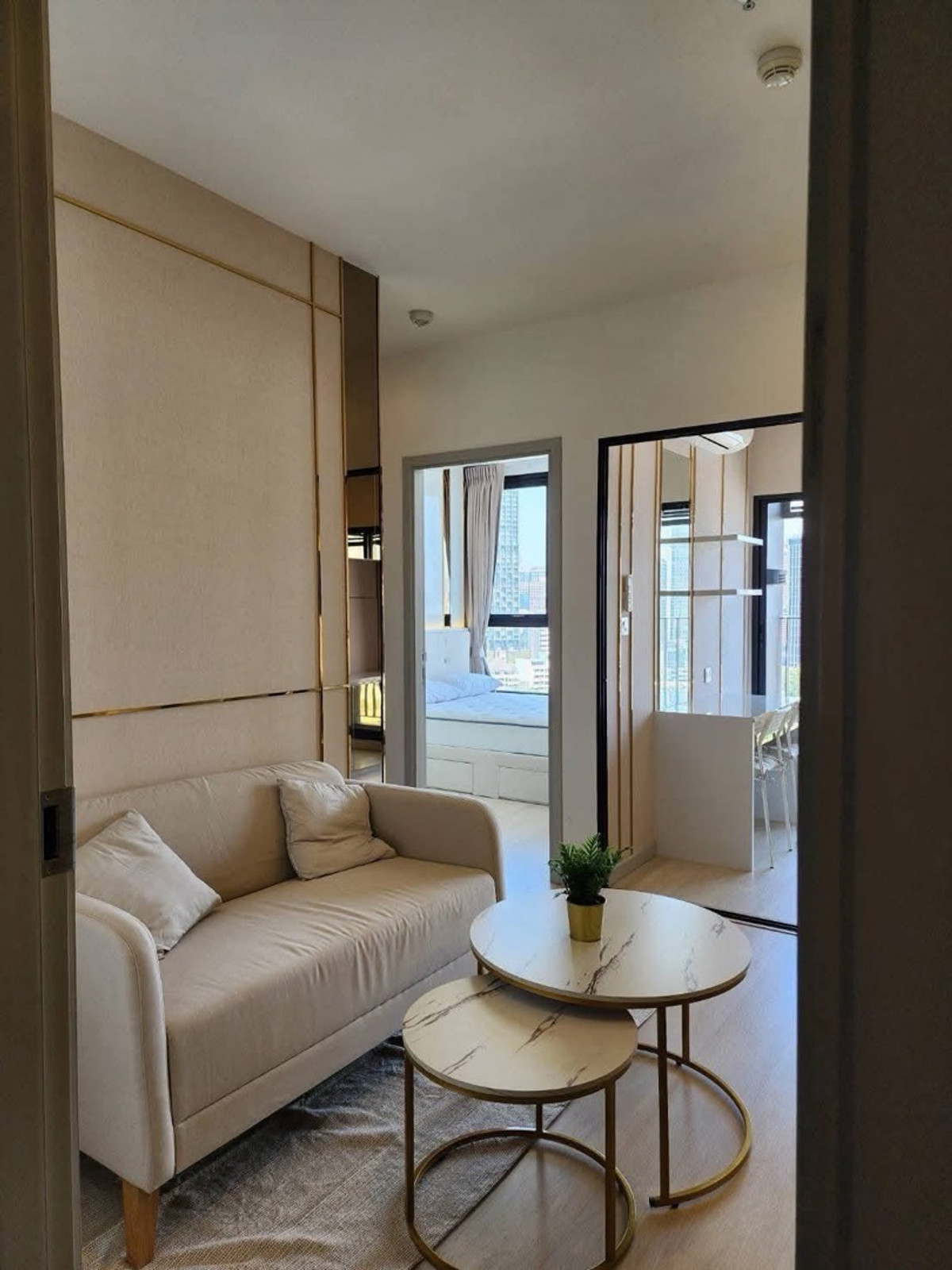 ให้เช่าคอนโดสาทร นราธิวาส : 🌟KNIGHTBRIDGE PRIME SATHORN🌟
🔥1 bed monoplex 33 Sq.m. 24,000 Baht Per month🔥