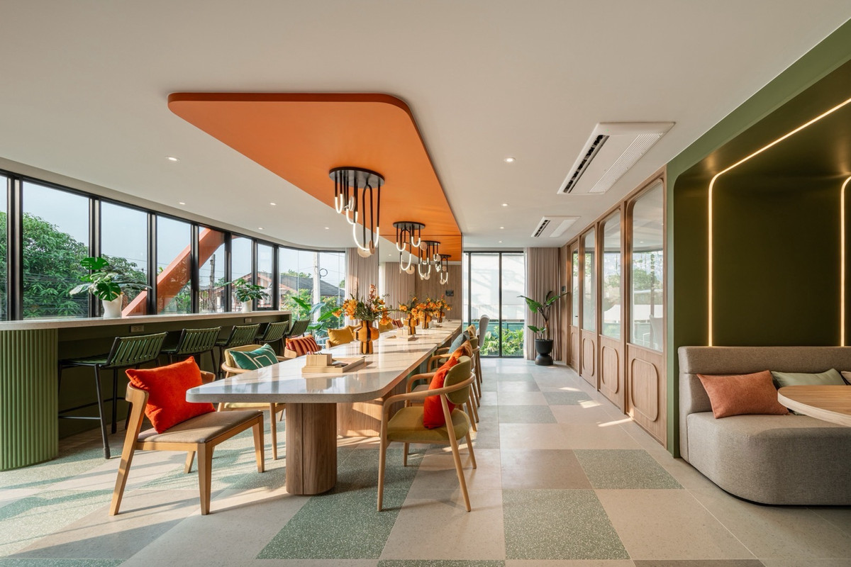 ขายคอนโดบางแค เพชรเกษม : ราคาดีที่สุด 𝗧𝗵𝗲 𝗠𝘂𝘃𝗲 𝗕𝗮𝗻𝗴𝘄𝗮 เดอะ มูฟ บางหว้า ⭐️ 𝟮 ห้องนอน 𝟑𝟔 ตรม.เลือกห้องสวยก่อนใคร พร้อมรับโปรโมชั่นสุด 𝐄𝐱𝐜𝐥𝐮𝐬𝐢𝐯𝐞 ล็อกให้ทุกดีลโทร📱𝟬𝟵𝟮-𝟴𝟬𝟴-𝟴𝟴𝟵𝟵