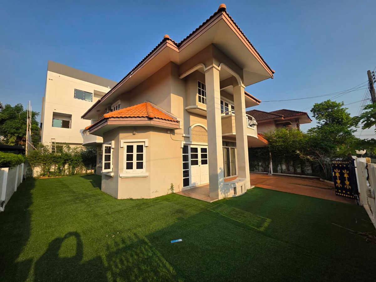 ให้เช่าบ้านปทุมธานี รังสิต ธรรมศาสตร์ : ให้เช่าบ้านเดี่ยว หมู่บ้านเมืองเอกโครงการ 6 ใกล้ มหาวิทยาลัยรังสิต เพียง 1 นาที