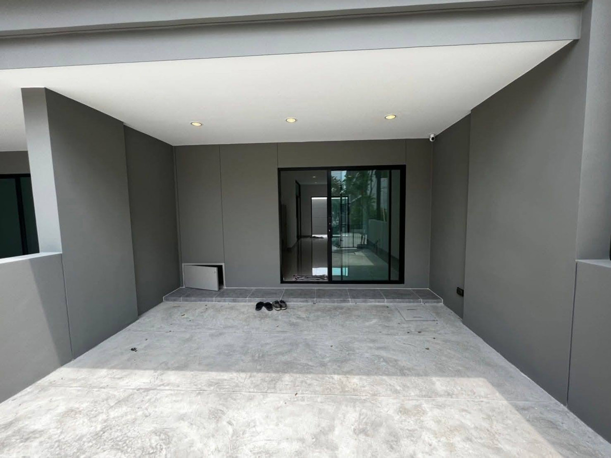 ให้เช่าทาวน์โฮมนวมินทร์ รามอินทรา : ⚡ ให้เช่า ทาวน์โฮม 3 ชั้น Premium Place พหลโยธิน - รามอินทรา ใกล้ BTS ขนาด 20 ตร.ว. ⚡