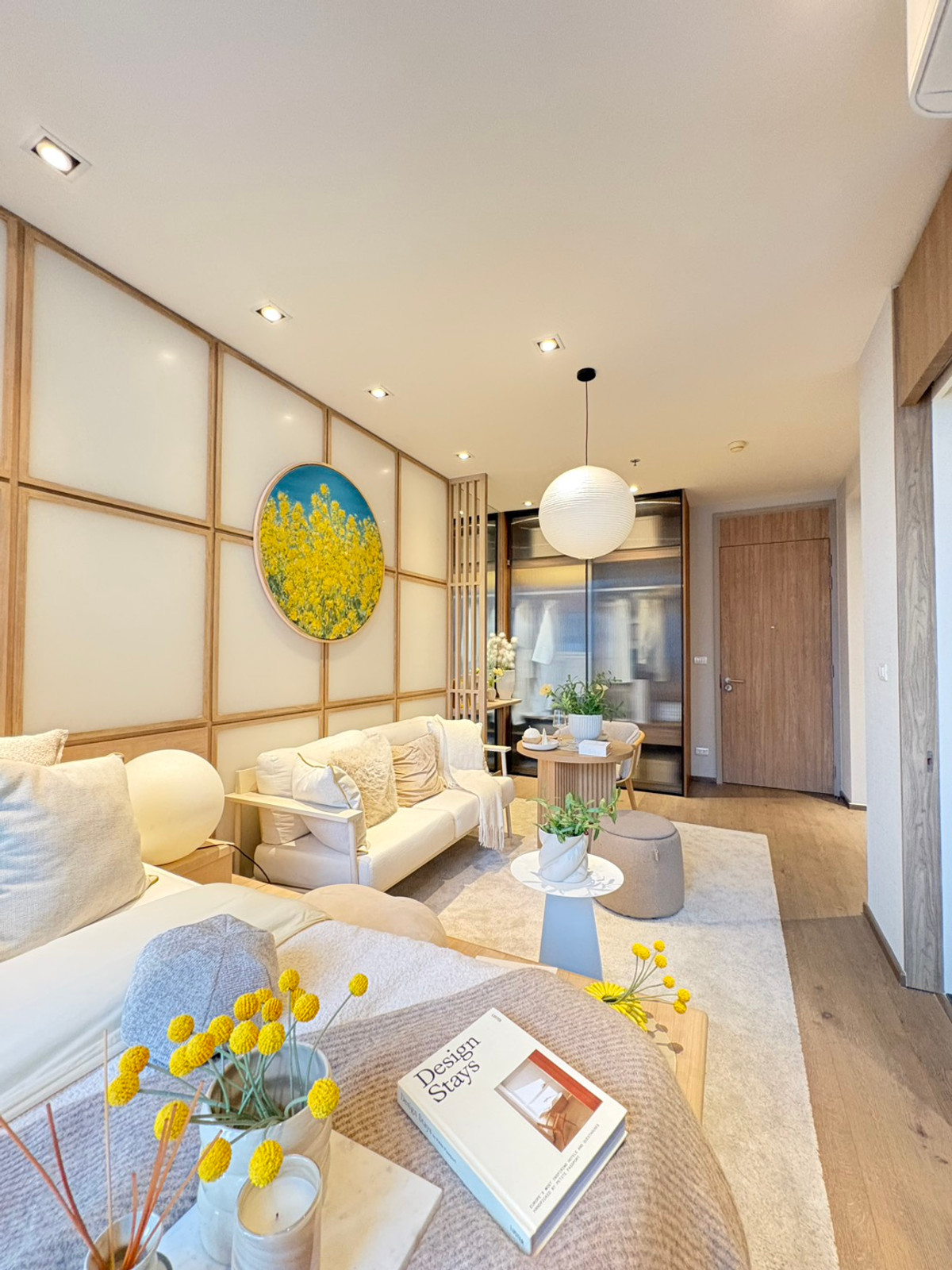 ขายคอนโดสุขุมวิท อโศก ทองหล่อ : คอนโดใจกลางเมืองเดินทางสะดวก ใกล้ห้อง Emdistrict