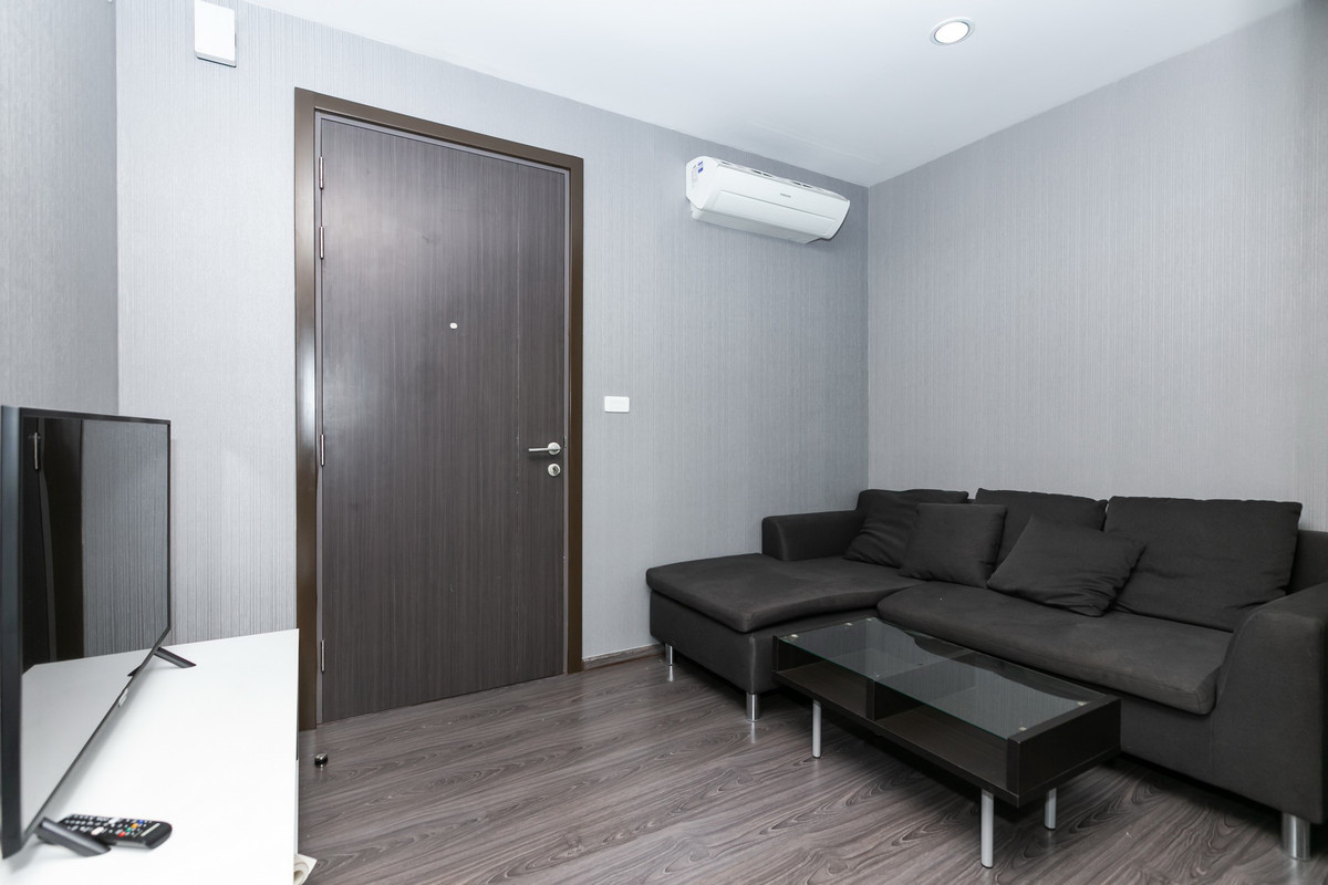 For SaleCondoOnnut, Udomsuk : For sale with tenant. If interested, please make an appointment to view the project.