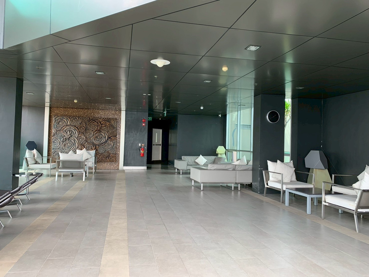 For RentCondoSathorn, Narathiwat : For Rent 1 Bedroom 23rd floor Rhythm Sathorn, City view, close to BTS Taksin