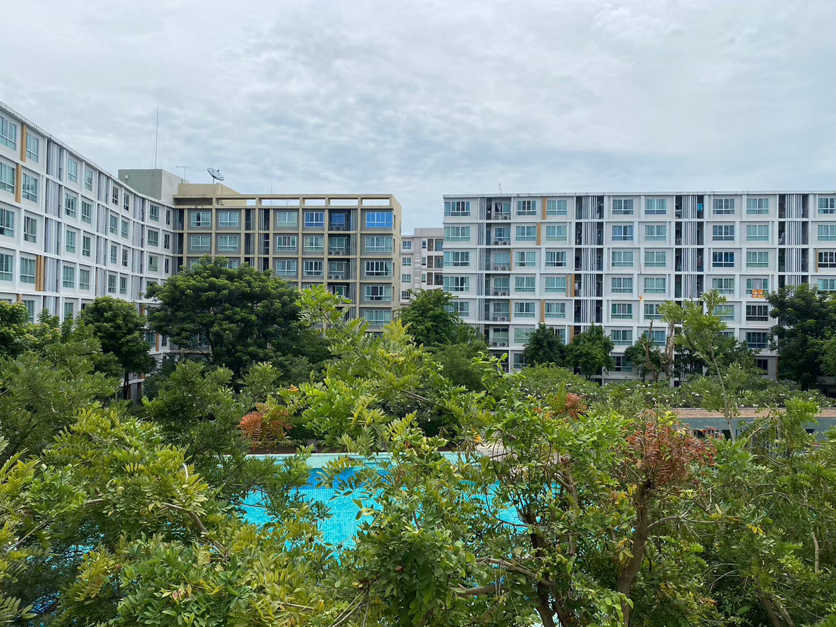 For SaleCondoChiang Mai : 🎄✨ Condo for Sale – D Condo Sign, Pool View near Central Festival Chiang Mai