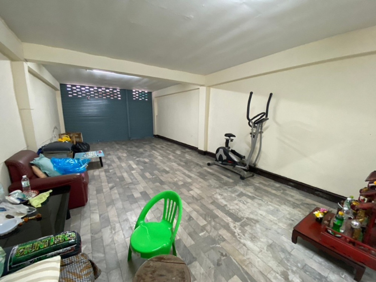 ขายอาคารพาณิชย์โชคชัย4 ลาดพร้าว71 : ✅ S-OFYJ112 ✅ Line : @p2nproperty