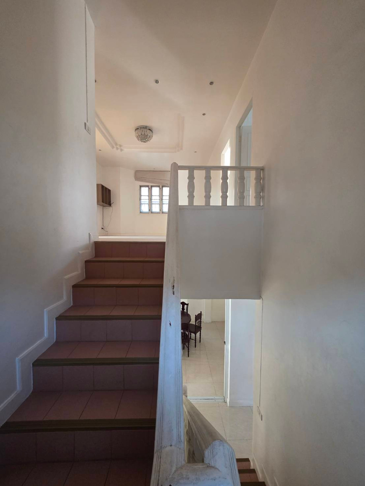 ให้เช่าบ้านปทุมธานี รังสิต ธรรมศาสตร์ : ให้เช่าบ้านเดี่ยว หมู่บ้านเมืองเอกโครงการ 6 ใกล้ มหาวิทยาลัยรังสิต เพียง 1 นาที