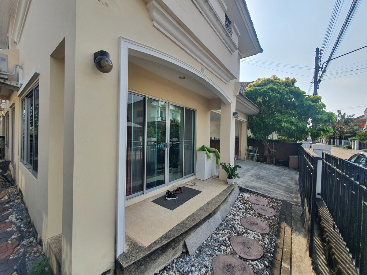 ขายบ้านมหาชัย สมุทรสาคร : บ้านหรู The Grand Rama 2 โซน NEO คลับเฮ้าส์ระดับรีสอร์ท ทะเลสาบ 3 ไร่  ถนนเมน 30 ม. ระบบ Double Security ครบทุกฟังก์ชัน พร้อมอยู่ทันที