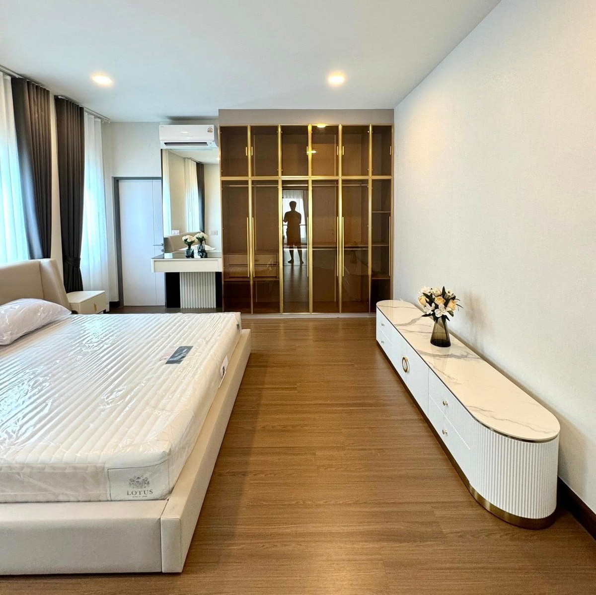 ให้เช่าบ้านบางนา แบริ่ง ลาซาล : [For rent] บ้านเดี่ยวใกล้ Mega bangna : ✨𝑻𝒉𝒆 𝒄𝒊𝒕𝒚 𝒃𝒂𝒏𝒈𝒏𝒂 : ตกแต่งครบ ใกล้ทางด่วนวงแหวน