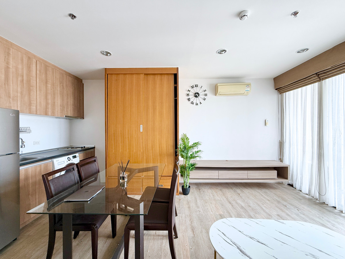 ขายคอนโดลาดพร้าว เซ็นทรัลลาดพร้าว : 🚀 The issara Ladprao - 52ตรม. 1นอน1น้ำ พร้อมอยู่ 092-545-6151 (ทีม)