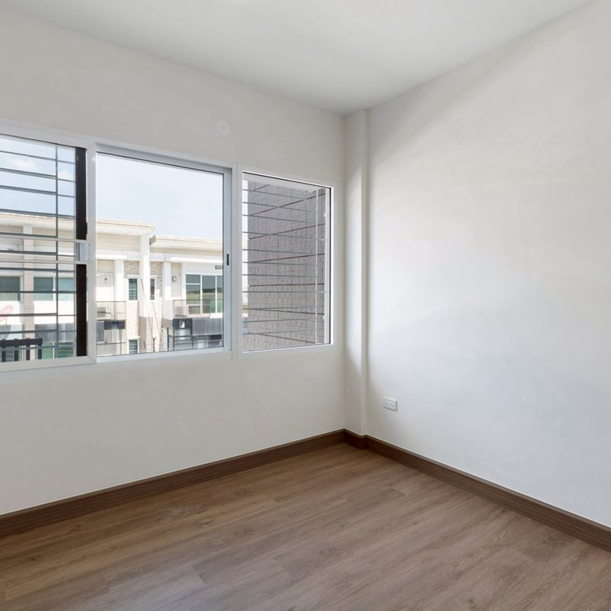 ขายทาวน์โฮมเกษตร นวมินทร์ ลาดปลาเค้า : 📌 Sale!!! 🏡 ทาวน์โฮม ทาวน์พลัส เกษตร-นวมินทร์ (3 ชั้น รีโนเวทใหม่ พื้นที่ใช้สอยเยอะ )📌