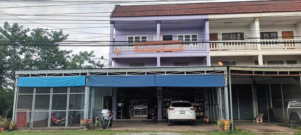 For SaleShop HouseLoei : For sale / lease commercial building, auto parts store Wang Saphung prime location
