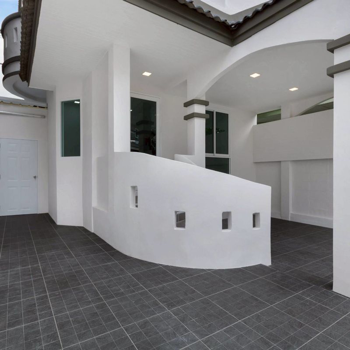 ขายทาวน์โฮมวิภาวดี ดอนเมือง หลักสี่ : 📌 Sale!!! 🏡 ทาวน์โฮม 3 ชั้น หมู่บ้าน เศรณี ดอนเมือง-สรงประภา  (รีโนเวทใหม่ ใกล้สนามบินดอนเมือง )📌