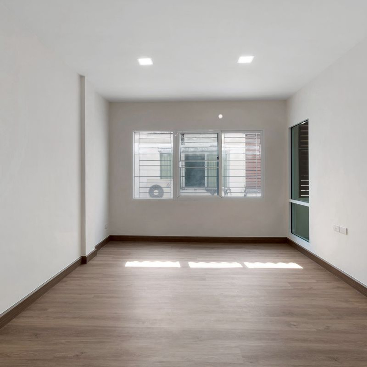 ขายทาวน์โฮมเกษตร นวมินทร์ ลาดปลาเค้า : 📌 Sale!!! 🏡 ทาวน์โฮม ทาวน์พลัส เกษตร-นวมินทร์ (3 ชั้น รีโนเวทใหม่ พื้นที่ใช้สอยเยอะ )📌