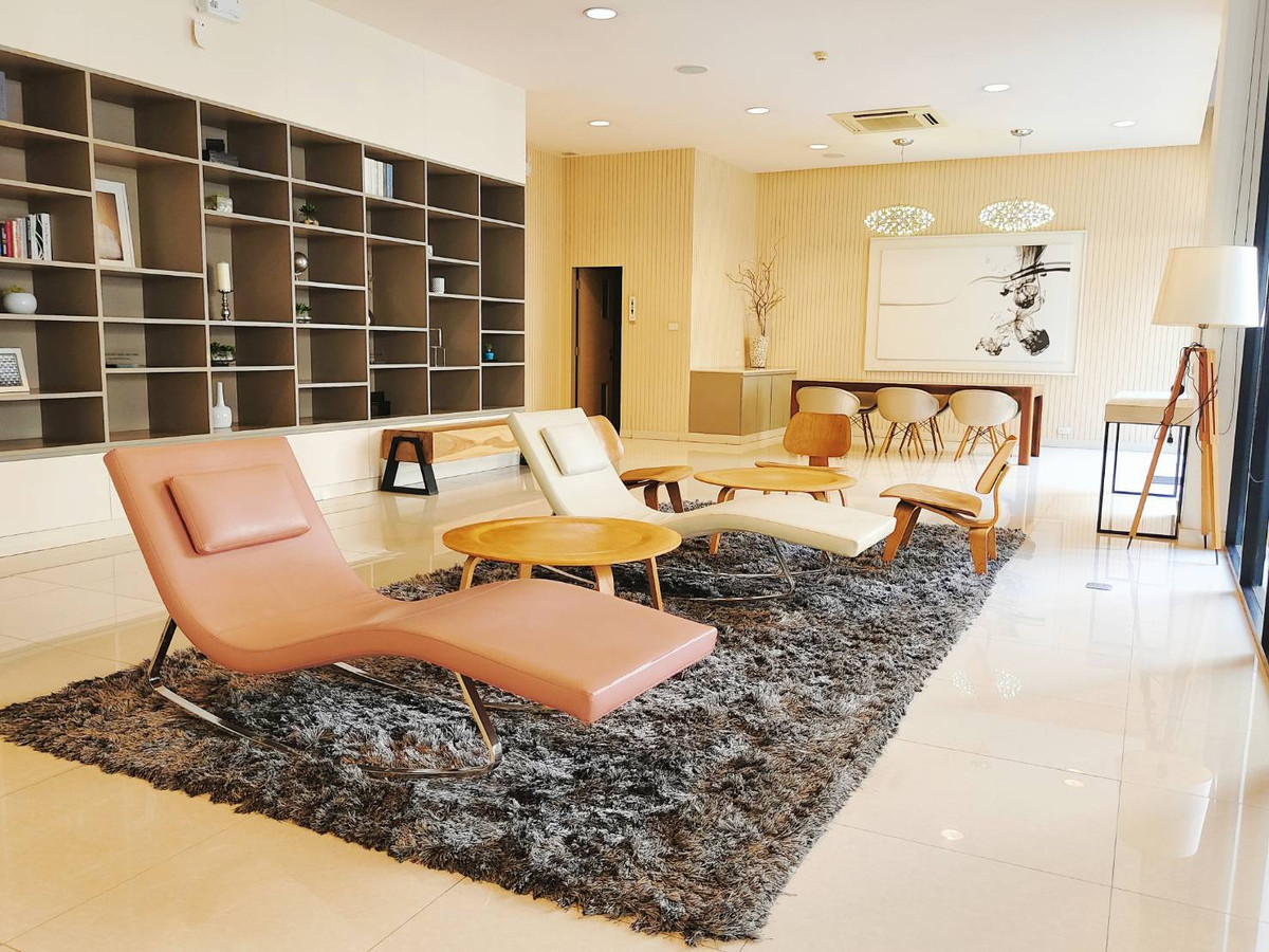 ขายคอนโดสุขุมวิท อโศก ทองหล่อ : 🔥Best Deal🔥 LIV@49 สุขุมวิท 49  ขายต่ำกว่าทุนสุดๆ ขายพร้อมผู้เช่า โอกาสทองอยู่เอง หรือลงทุน